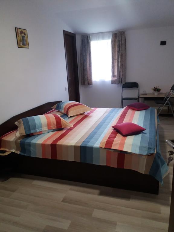 Casa Ariana Villa Curtea de Argeş
