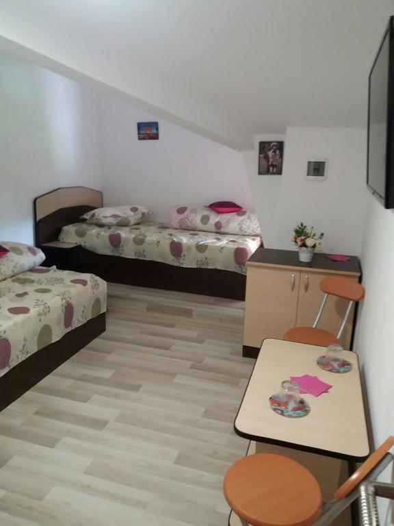 Casa Ariana